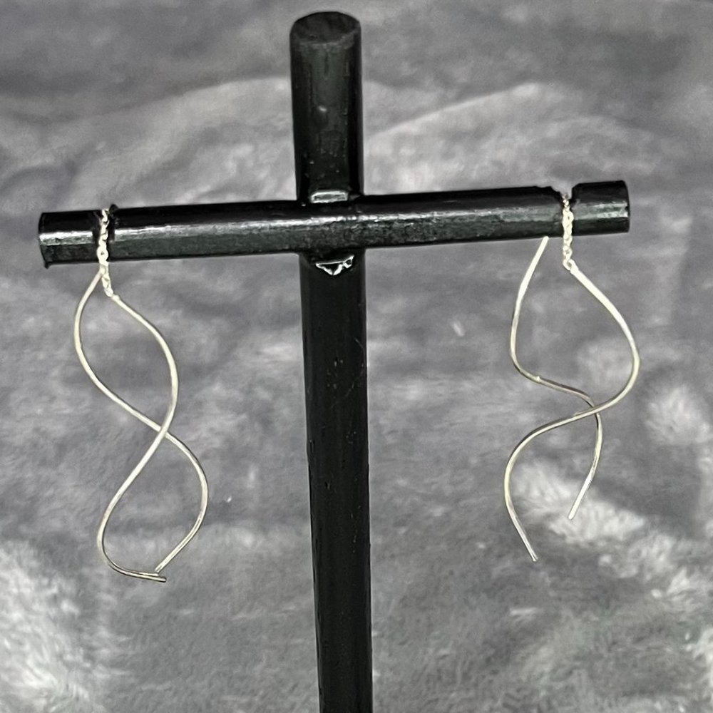 Harry Mason Silver Ear Threaders